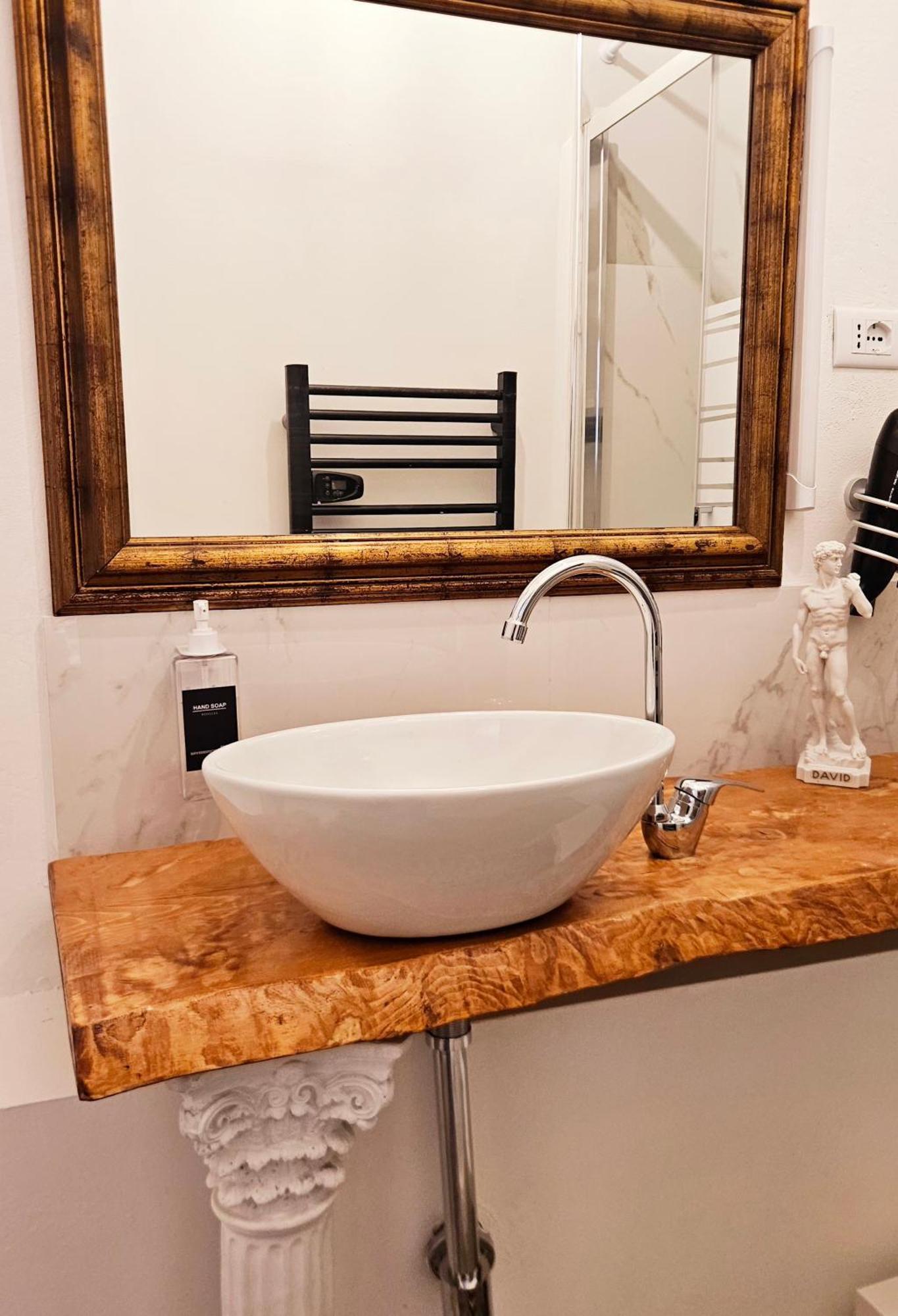 Venere Supercentral B&B Florence Ngoại thất bức ảnh